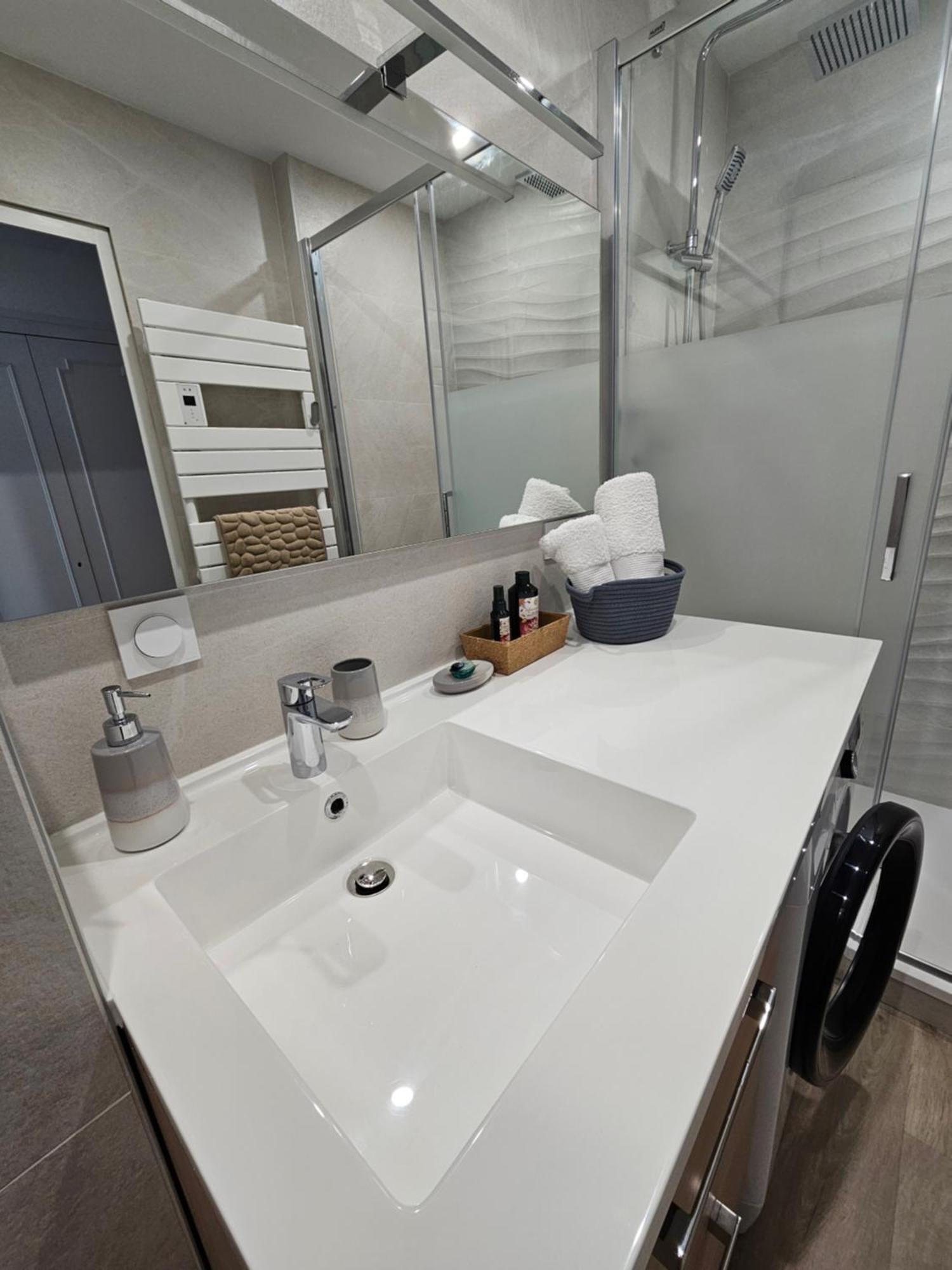 Le Capitole - Studio Plage Benoit Dans Residence Face Mer La Baule-Escoublac Quarto foto